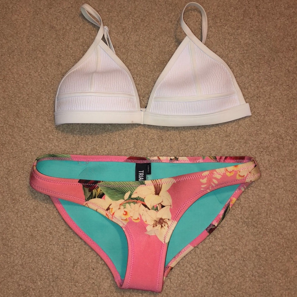 Triangl Bikini Top Size Small+ Bottoms XS